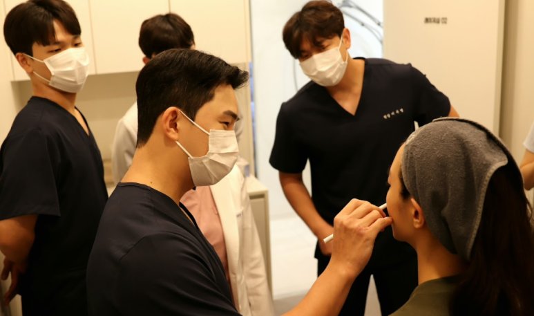 강남리프팅피부과추천